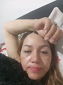 Snapshot of Andry_will chatting on 05-24-26, 04:45 Andry will online show from 05-24-26, 04:45