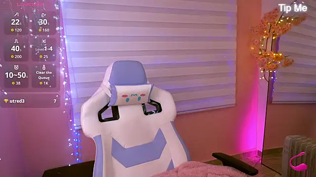 cutekore online show from 04-14-26, 01:55