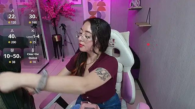 Veronica miiller online show from 03-05-26, 07:21