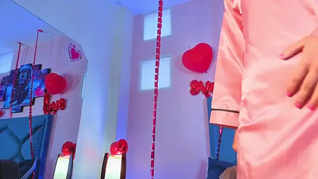 Snapshot of LilibetWeber chatting on 02-17-26, 12:12 LilibetWeber online show from 02-17-26, 12:12