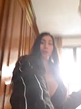 Snapshot of sarafragale chatting on 03-30-26, 08:48 sarafragale online show from 03-30-26, 08:48