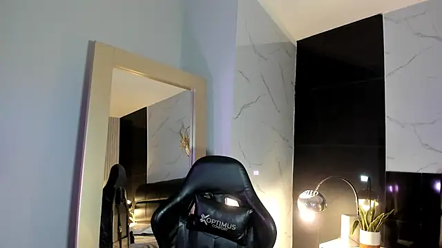 KomiCatt online show from 02-18-26, 12:12