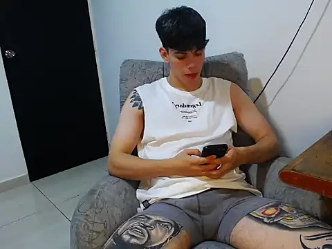 Snapshot of Joshh_miller chatting on 02-13-26, 04:41 Joshh miller online show from 02-13-26, 04:41