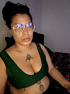 Snapshot of Aurora_sanchess chatting on 02-14-26, 06:37 Aurora sanchess online show from 02-14-26, 06:37