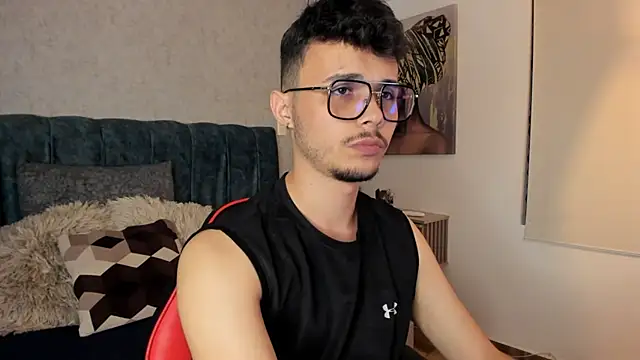 Snapshot of Alhan_Twink chatting on 07-07-26, 05:54 Alhan Twink online show from 07-07-26, 05:54