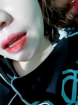 lylinhjim online show from 02-10-26, 03:43