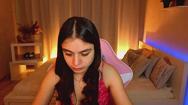 Kim Bless online show from 04-10-26, 02:06