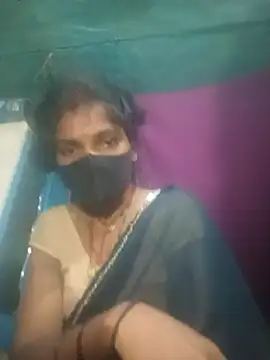 Snapshot of priyasharma899 chatting on 02-21-26, 12:44 priyasharma899 online show from 02-21-26, 12:44