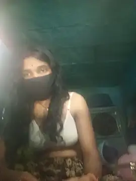 Snapshot of priyasharma899 chatting on 04-02-26, 01:47 priyasharma899 online show from 04-02-26, 01:47