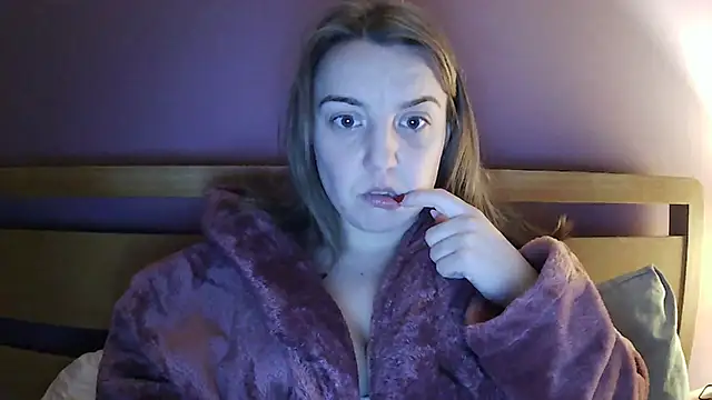 SERENALUCK2026 online show from 01-18-26, 08:07