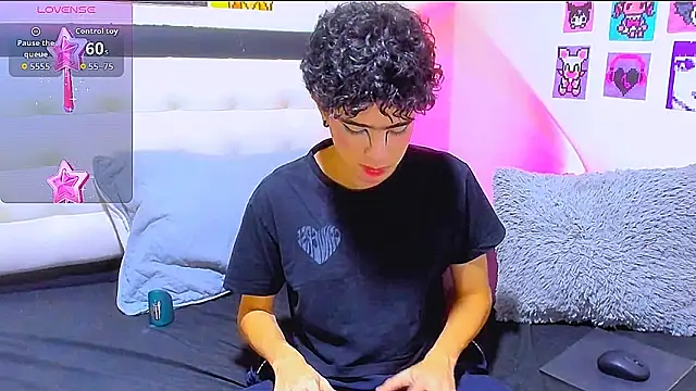 Snapshot of LuanRush_ chatting on 02-07-26, 11:08 LuanRush online show from 02-07-26, 11:08