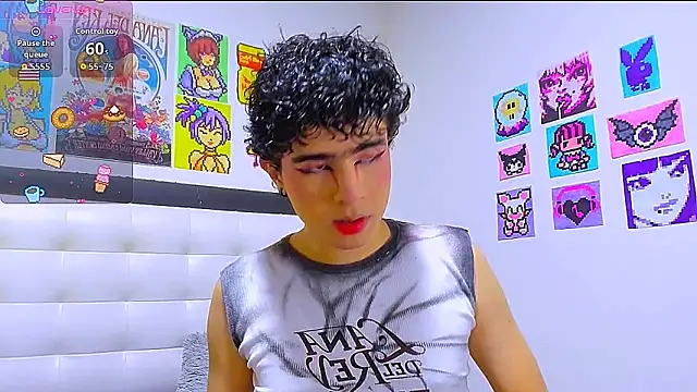 Snapshot of LuanRush_ chatting on 02-13-26, 09:44 LuanRush online show from 02-13-26, 09:44