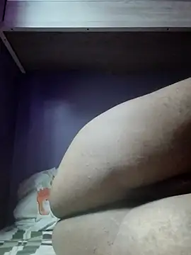 rezin928 online show from 02-01-26, 04:49