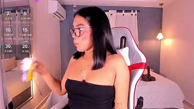 valentina Noa online show from 07-05-26, 03:34
