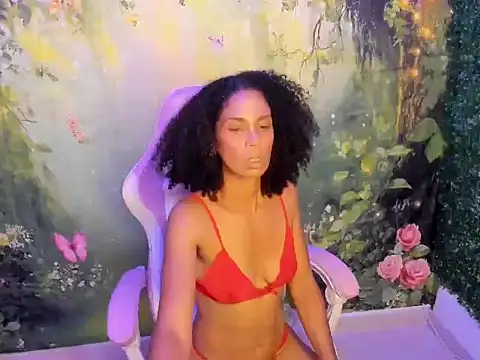 Snapshot of rosa_skinny chatting on 05-10-26, 08:08 rosa skinny online show from 05-10-26, 08:08
