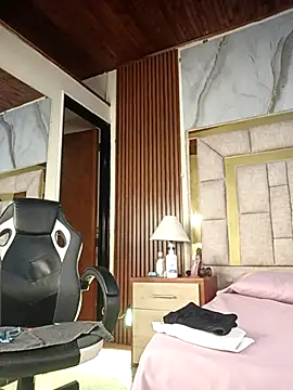 RossyAlvarez online show from 04-01-26, 12:55