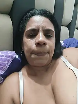 Zeyllyjhonson online show from 04-14-26, 12:00