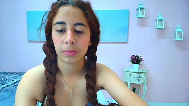 Snapshot of scarlett_clyde chatting on 07-16-26, 12:55 scarlett clyde online show from 07-16-26, 12:55