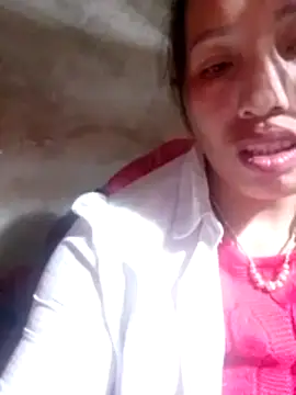 Gummiesu online show from 03-18-26, 07:17