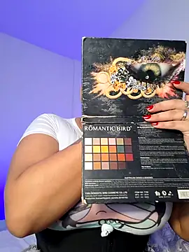 Snapshot of curly_girl_31 chatting on 03-02-26, 09:21 curly girl 31 online show from 03-02-26, 09:21