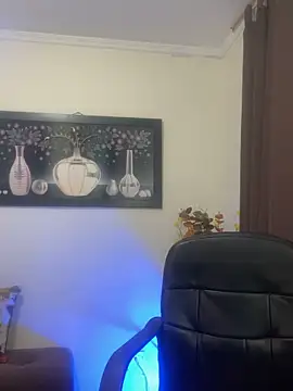 Snapshot of Miaswwe chatting on 02-03-26, 10:59 Miaswwe online show from 02-03-26, 10:59