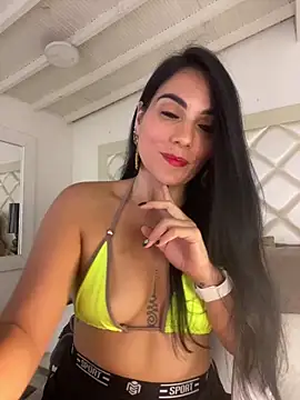 Snapshot of Miaswwe chatting on 02-17-26, 04:24 Miaswwe online show from 02-17-26, 04:24