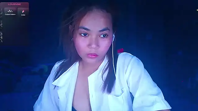 Pearlveil online show from 02-23-26, 06:00