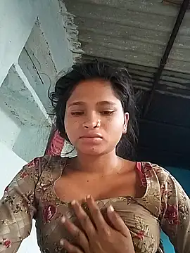 Snapshot of Jyoti_rathor chatting on 06-22-26, 12:35 Jyoti rathor online show from 06-22-26, 12:35