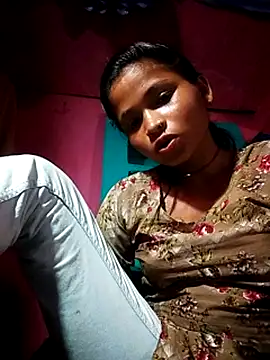 Snapshot of Jyoti_rathor chatting on 08-02-26, 02:04 Jyoti rathor online show from 08-02-26, 02:04