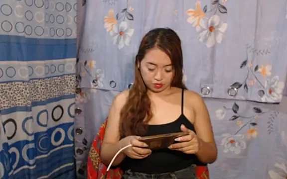 Snapshot of pinay_mayahiga chatting on 02-20-26, 06:37 pinay mayahiga online show from 02-20-26, 06:37