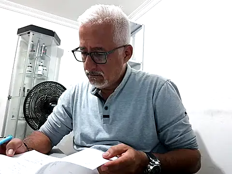 ceniizo1024 online show from 01-15-26, 03:38