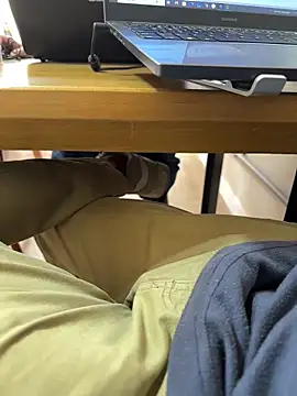 Snapshot of Novinho_Pauzudo_18cm chatting on 02-10-26, 01:15 Novinho Pauzudo 18cm online show from 02-10-26, 01:15