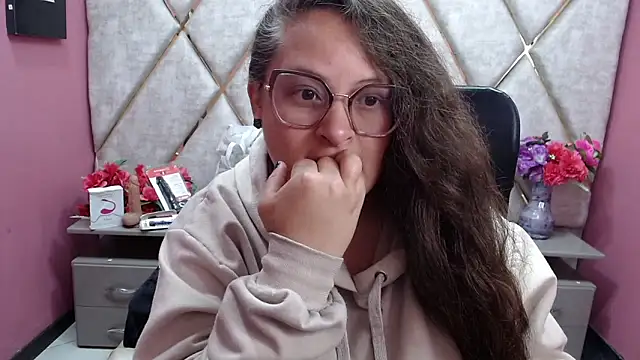 Sarah Boobs  online show from 02-06-26, 03:44