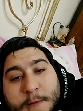 Snapshot of porcategustose chatting on 01-15-26, 04:44 porcategustose online show from 01-15-26, 04:44