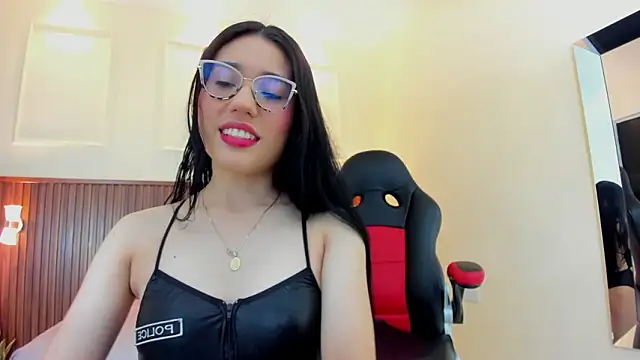 MARIE TAPNER online show from 03-13-26, 12:34