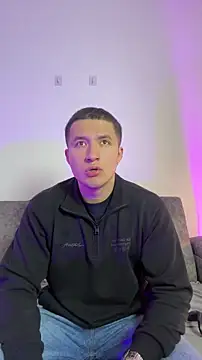 Snapshot of Alexander_Connor chatting on 06-19-26, 11:47 Alexander Connor online show from 06-19-26, 11:47