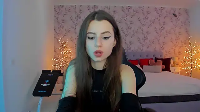 Hot Molly5 online show from 03-16-26, 11:03