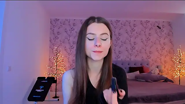Hot Molly5 online show from 05-27-26, 10:01