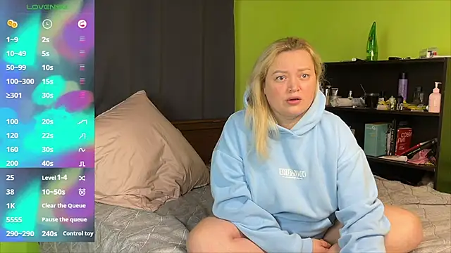 LisaWiliams online show from 02-12-26, 07:09