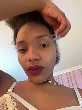Snapshot of Ebony_love07 chatting on 05-22-26, 09:09 Ebony love07 online show from 05-22-26, 09:09