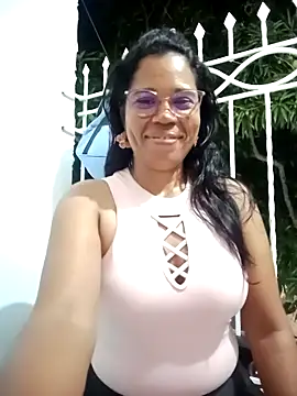 Snapshot of Yandris_1212 chatting on 01-19-26, 01:31 Yandris 1212 online show from 01-19-26, 01:31