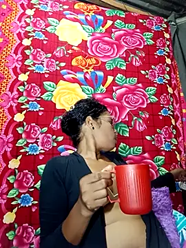 Snapshot of Yandris_1212 chatting on 02-02-26, 11:25 Yandris 1212 online show from 02-02-26, 11:25