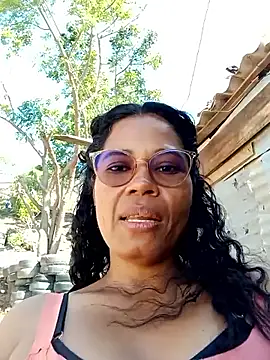 Snapshot of Yandris_1212 chatting on 02-04-26, 02:45 Yandris 1212 online show from 02-04-26, 02:45