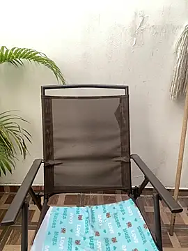 Auri   online show from 04-09-26, 08:03