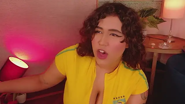 Maya house online show from 02-28-26, 05:08