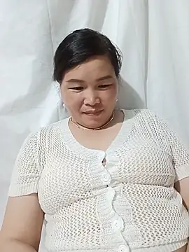 Snapshot of nana_nana99 chatting on 05-18-26, 03:18 nana nana99 online show from 05-18-26, 03:18