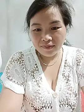 Snapshot of nana_nana99 chatting on 07-05-26, 06:37 nana nana99 online show from 07-05-26, 06:37