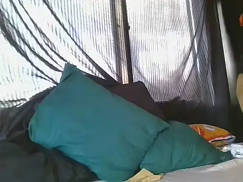 Snapshot of Andres1037 chatting on 03-01-26, 05:15 Andres1037 online show from 03-01-26, 05:15