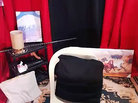 Snapshot of ExoticBigcockQueen chatting on 06-17-26, 07:37 ExoticBigcockQueen online show from 06-17-26, 07:37