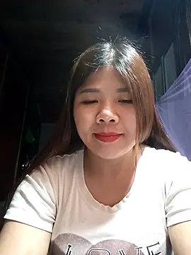 Snapshot of Lioe_koei chatting on 04-21-26, 02:56 Lioe koei online show from 04-21-26, 02:56